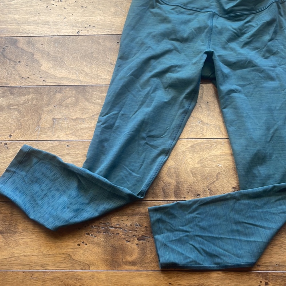 Outdoor Voices Leggings - Picture 5 of 8
